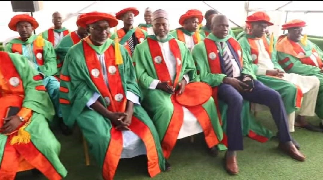 Université Dan Dicko Dankoulodo de Maradi : 26 enseignants-chercheurs promus par le CAMES honorés lors d’une cérémonie de port de toge